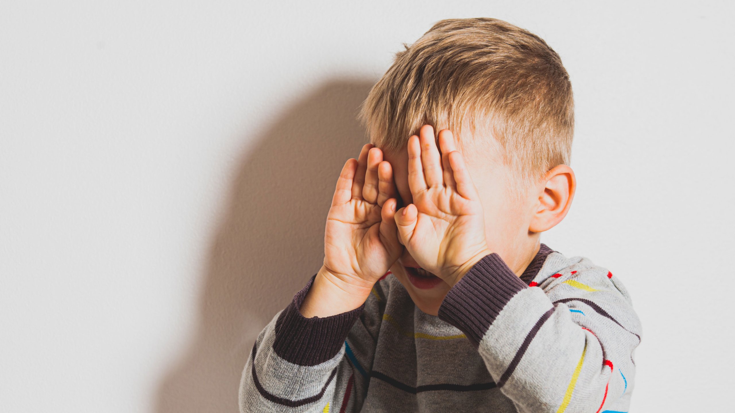 10 Gentle Ways To Diffuse A Temper Tantrum Without Aggravation